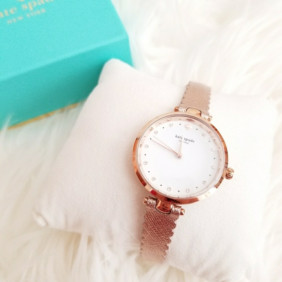 kate spade Accessories - Kate Spade Crystal Accent Scallop Holland Watch